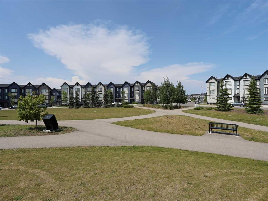 11 Evanscrest Mews NW 208