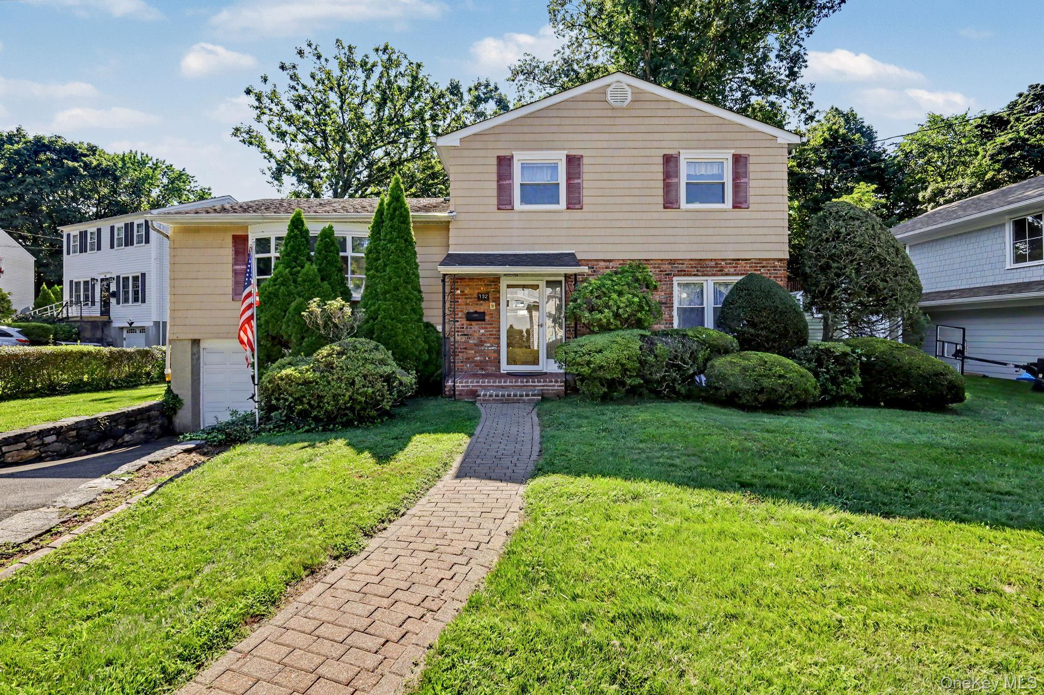 132 Laurel Avenue