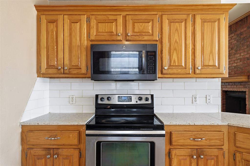 2204 NW 157th Street