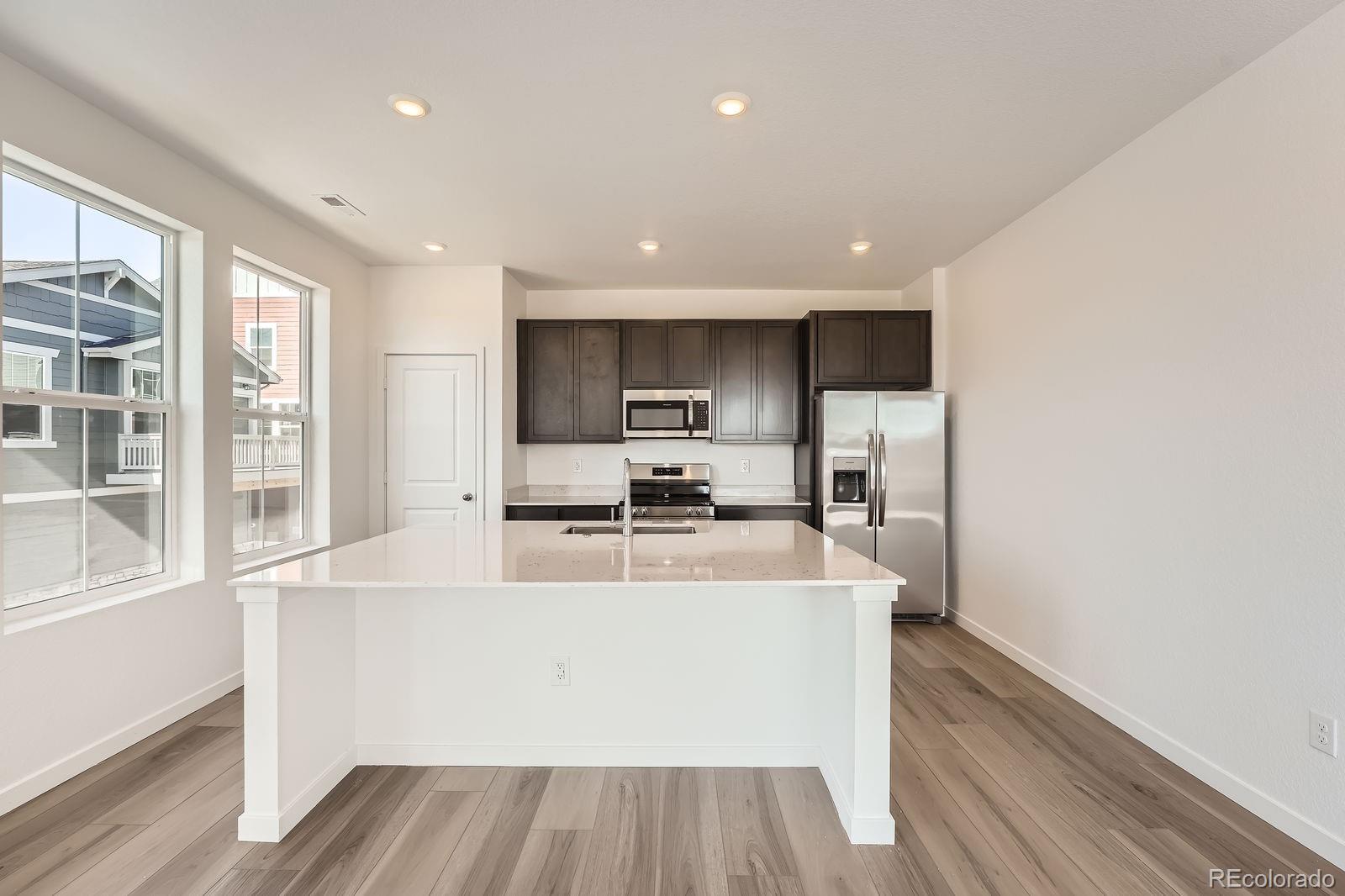 2150 S Haleyville Way