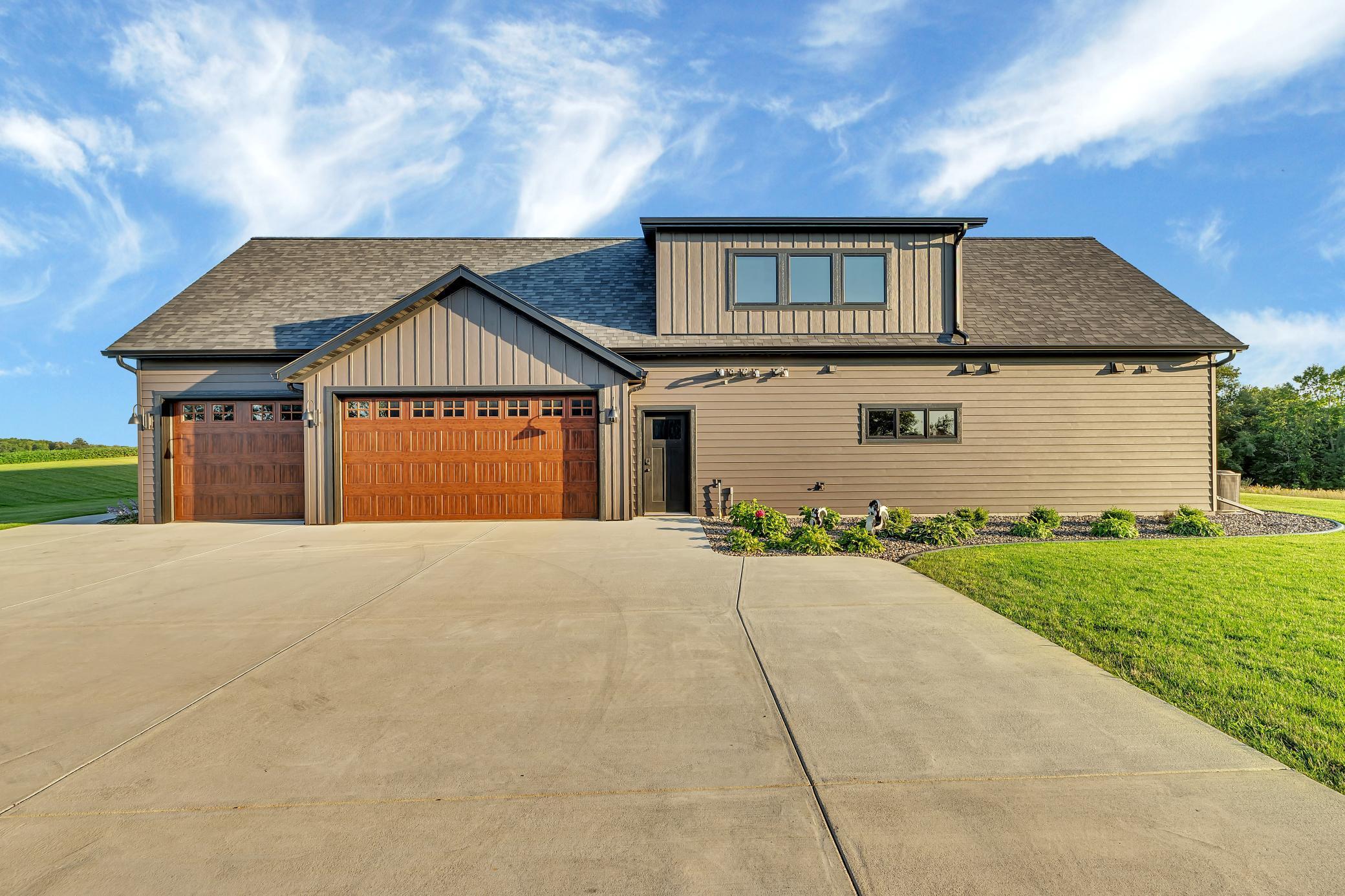 8841 Basil Road