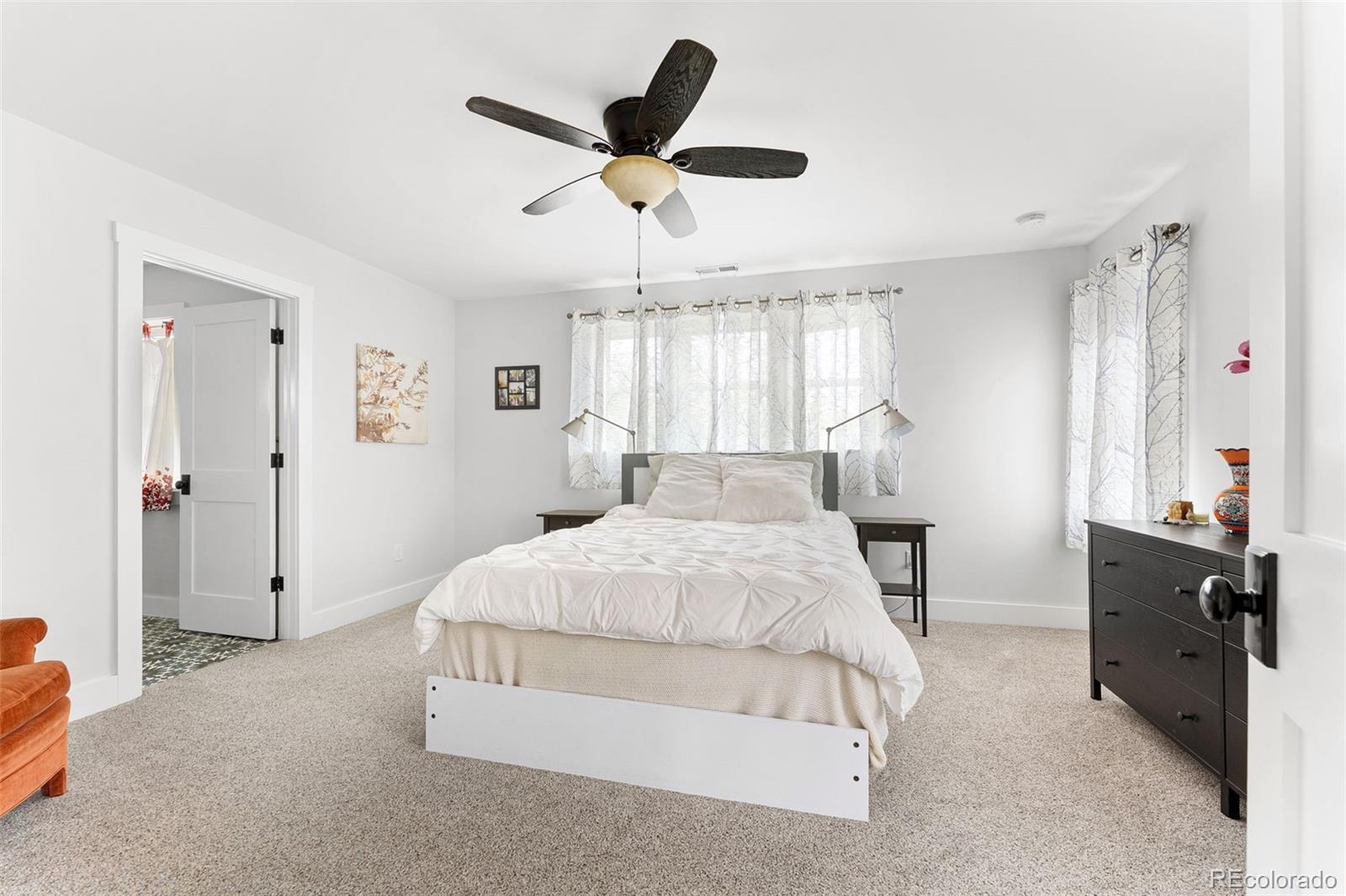 1959 S Washington Street