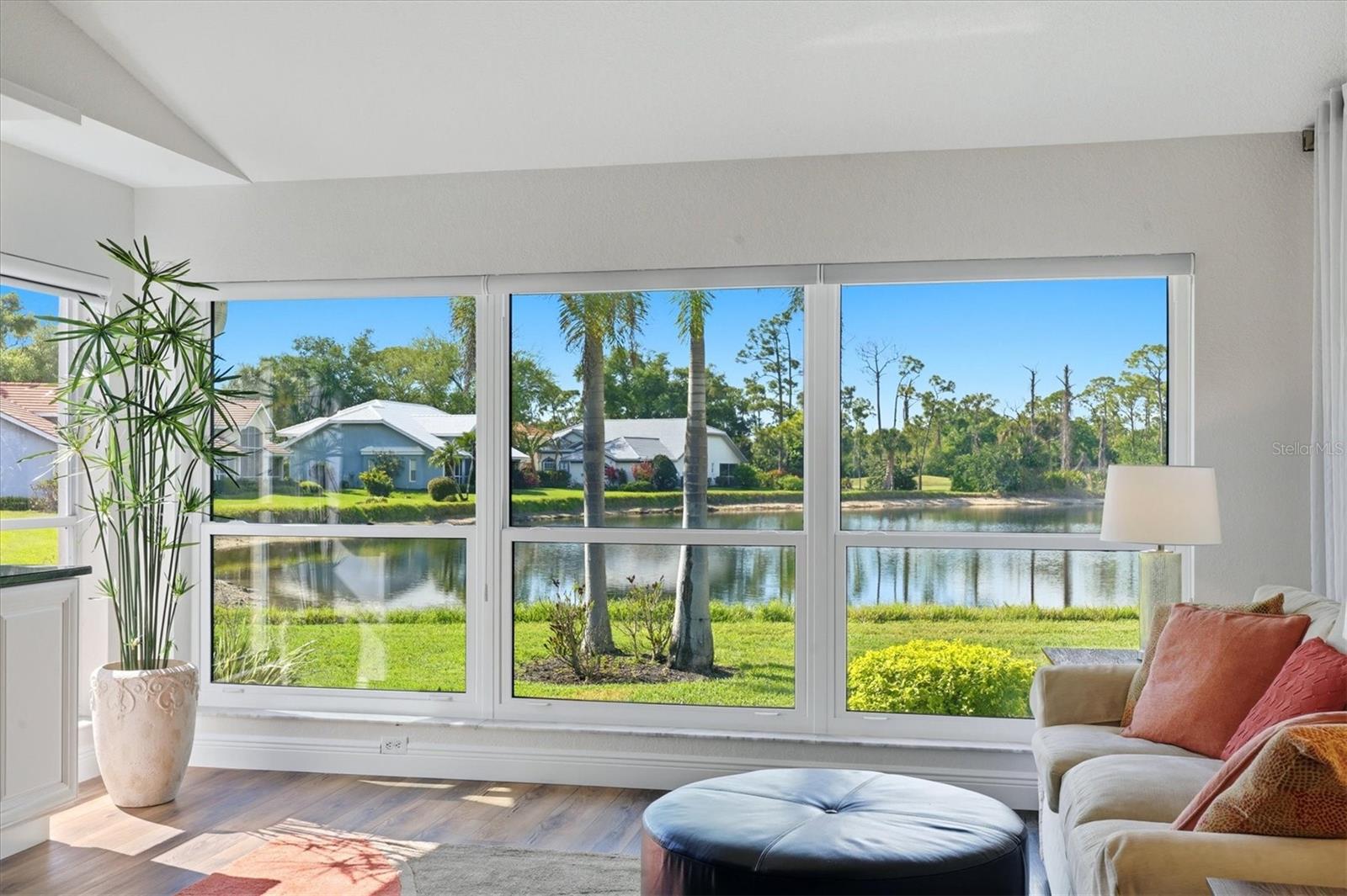 14402 Bridgeview Lane