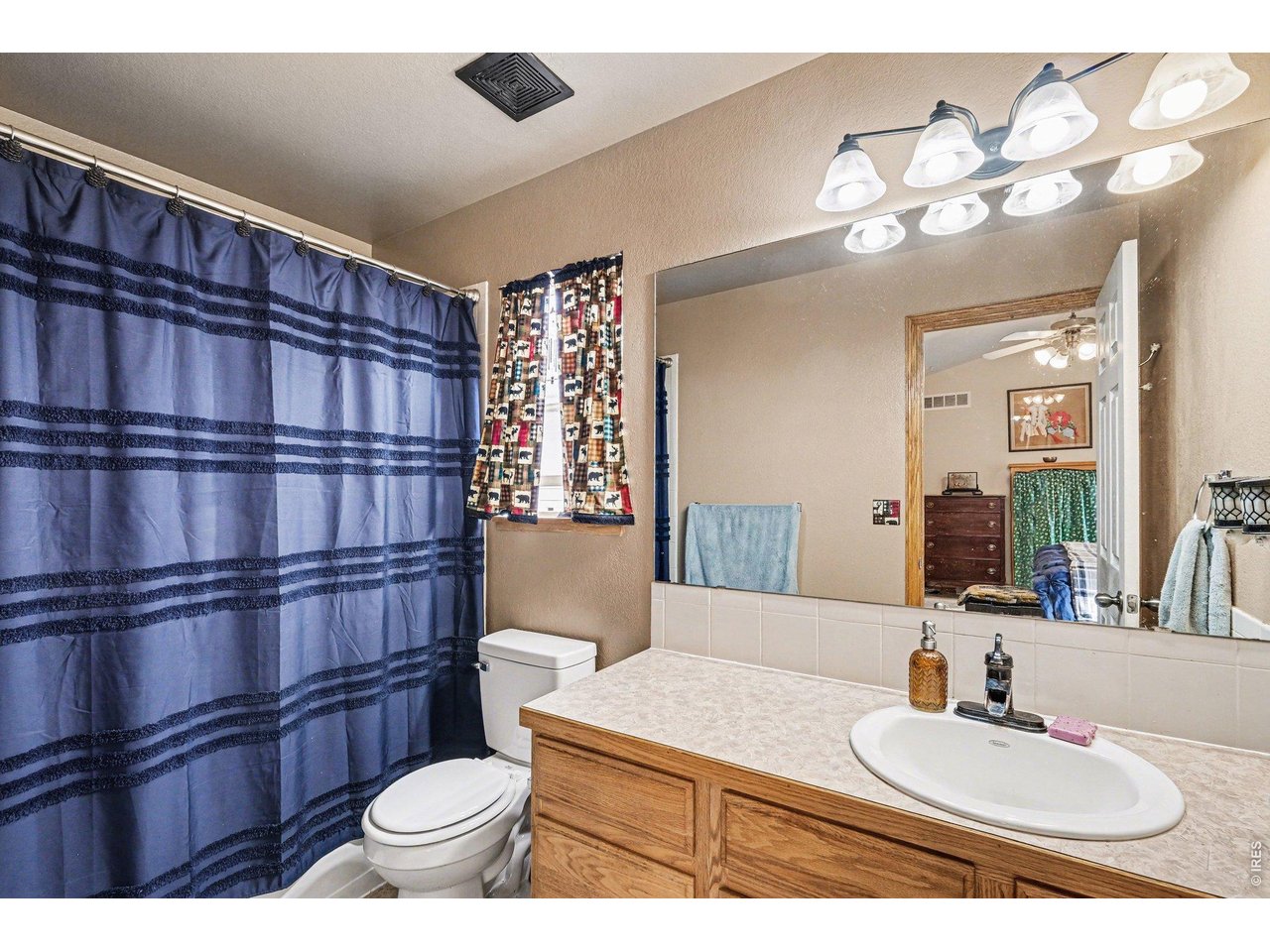 8781 Flaming Arrow Ave