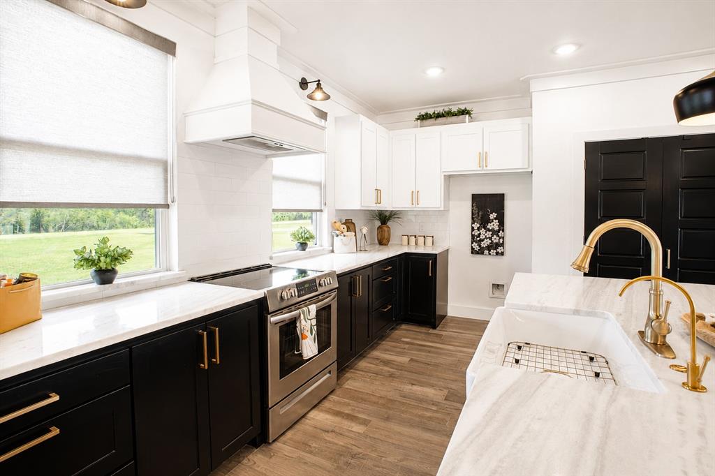311 Dobbs Trail