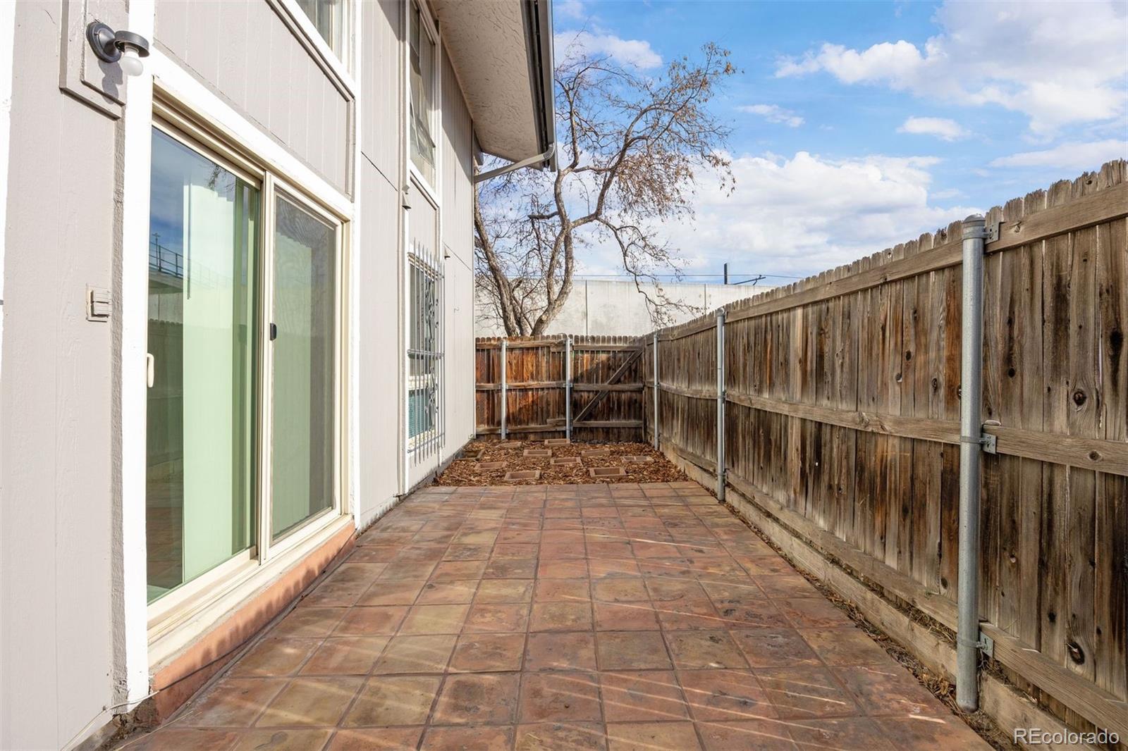 6495 E Happy Canyon Road 30
