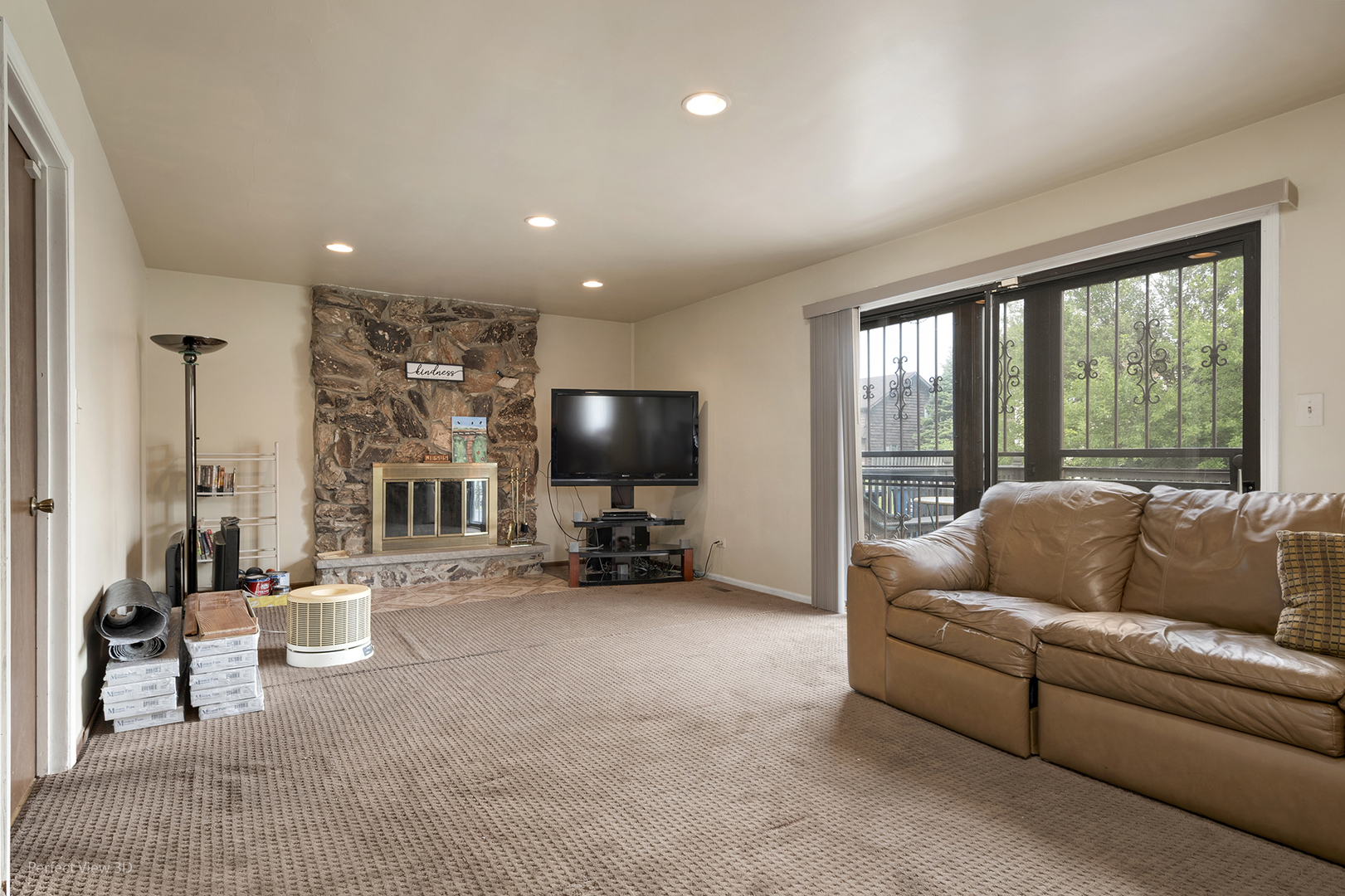 1922 E 173rd Place
