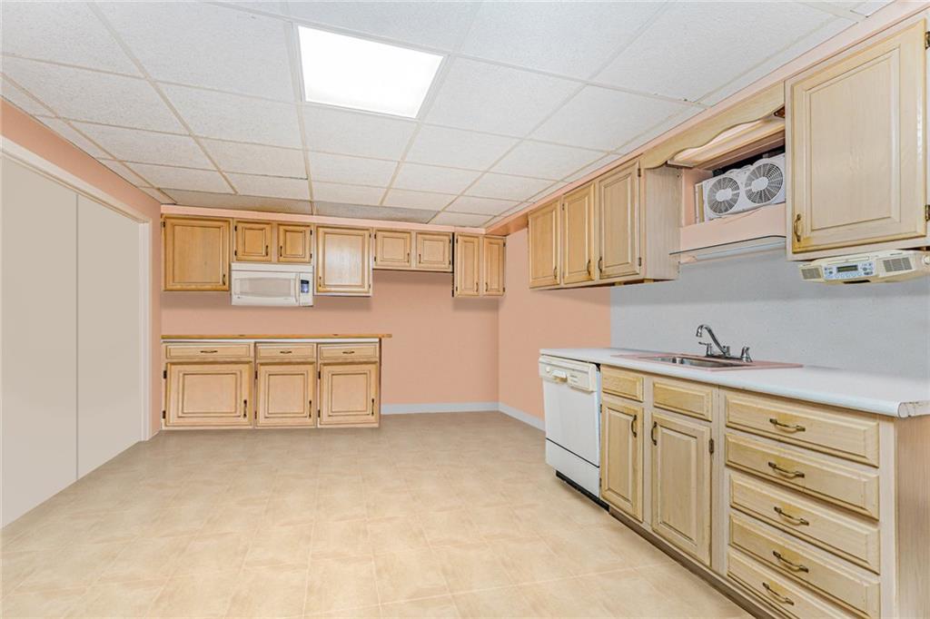 74 Longfellow Avenue