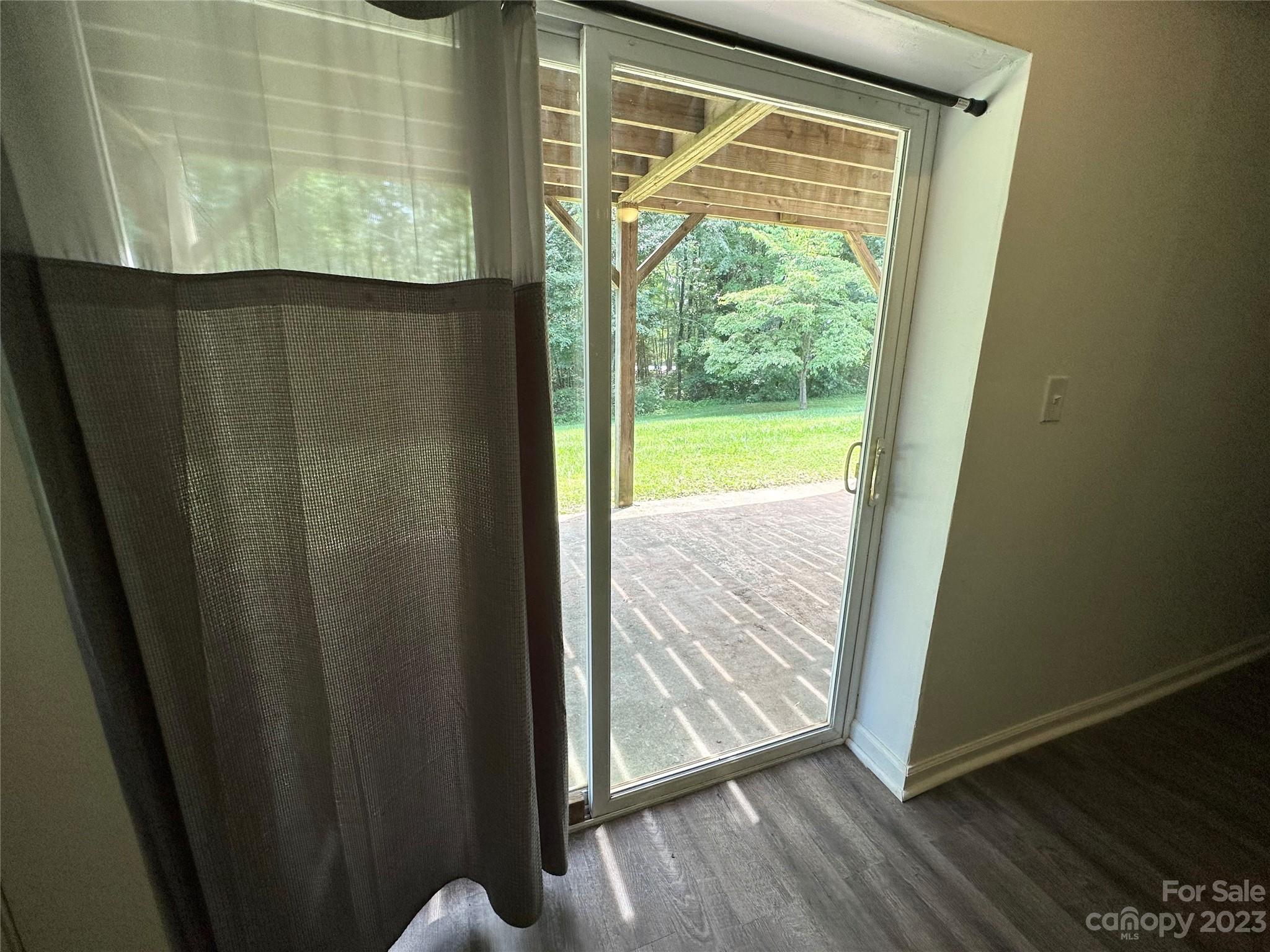 476 Legion Road