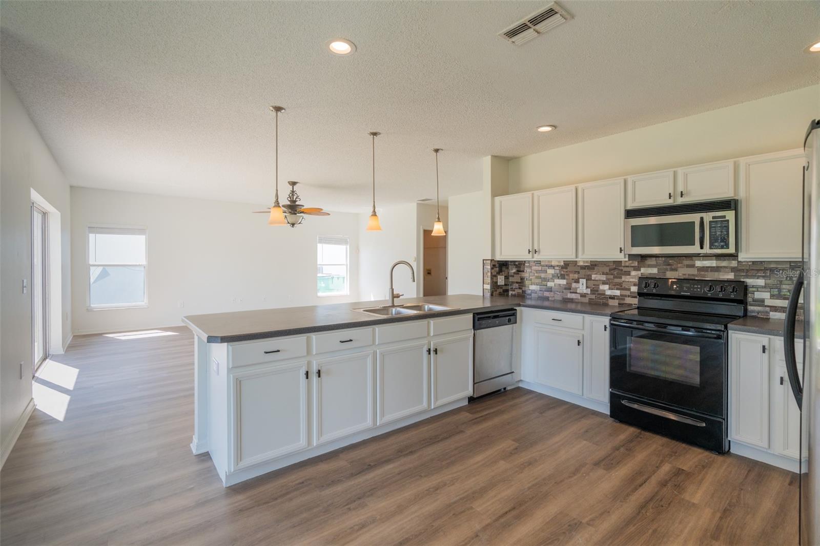 4401 Evergreen Forest Loop