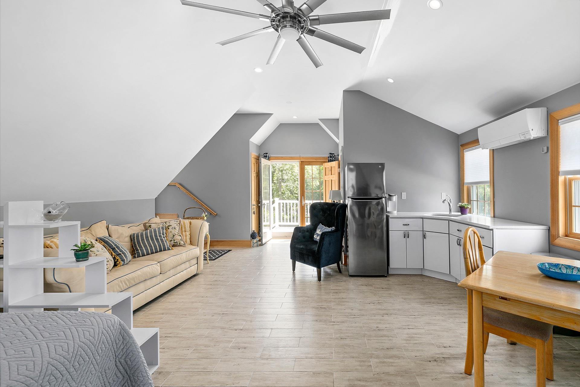 6 Scotch Mist Lane