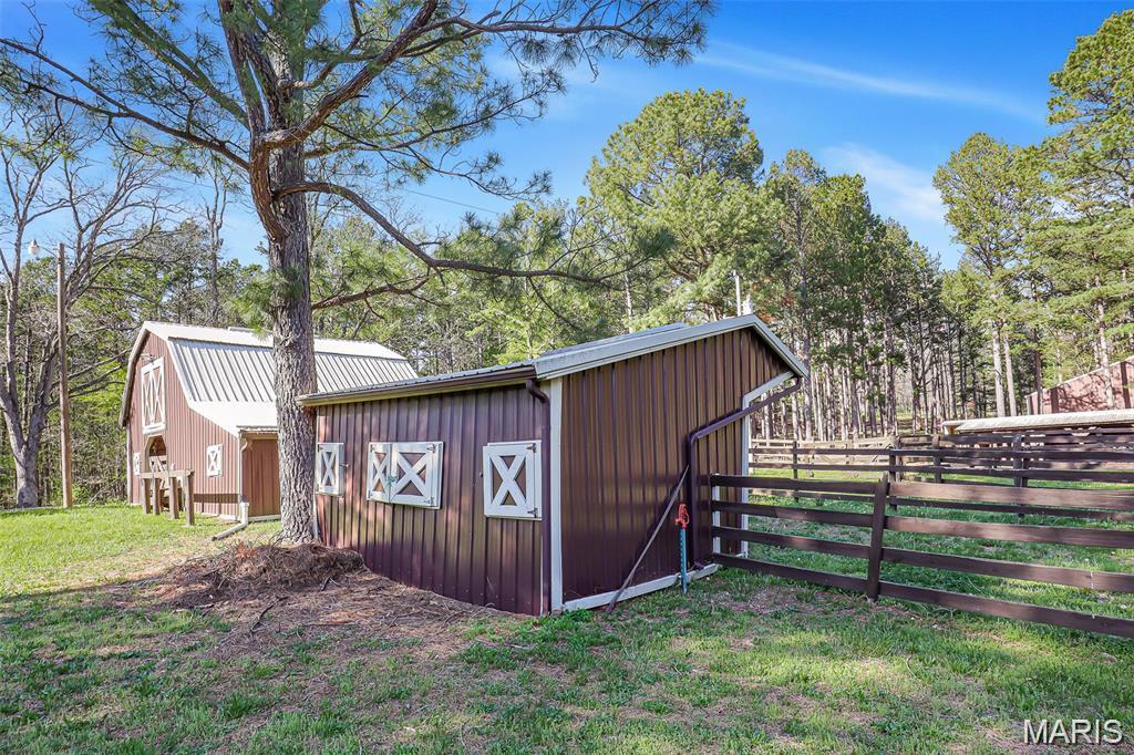 S-K Ranch 858 Wayne Rm