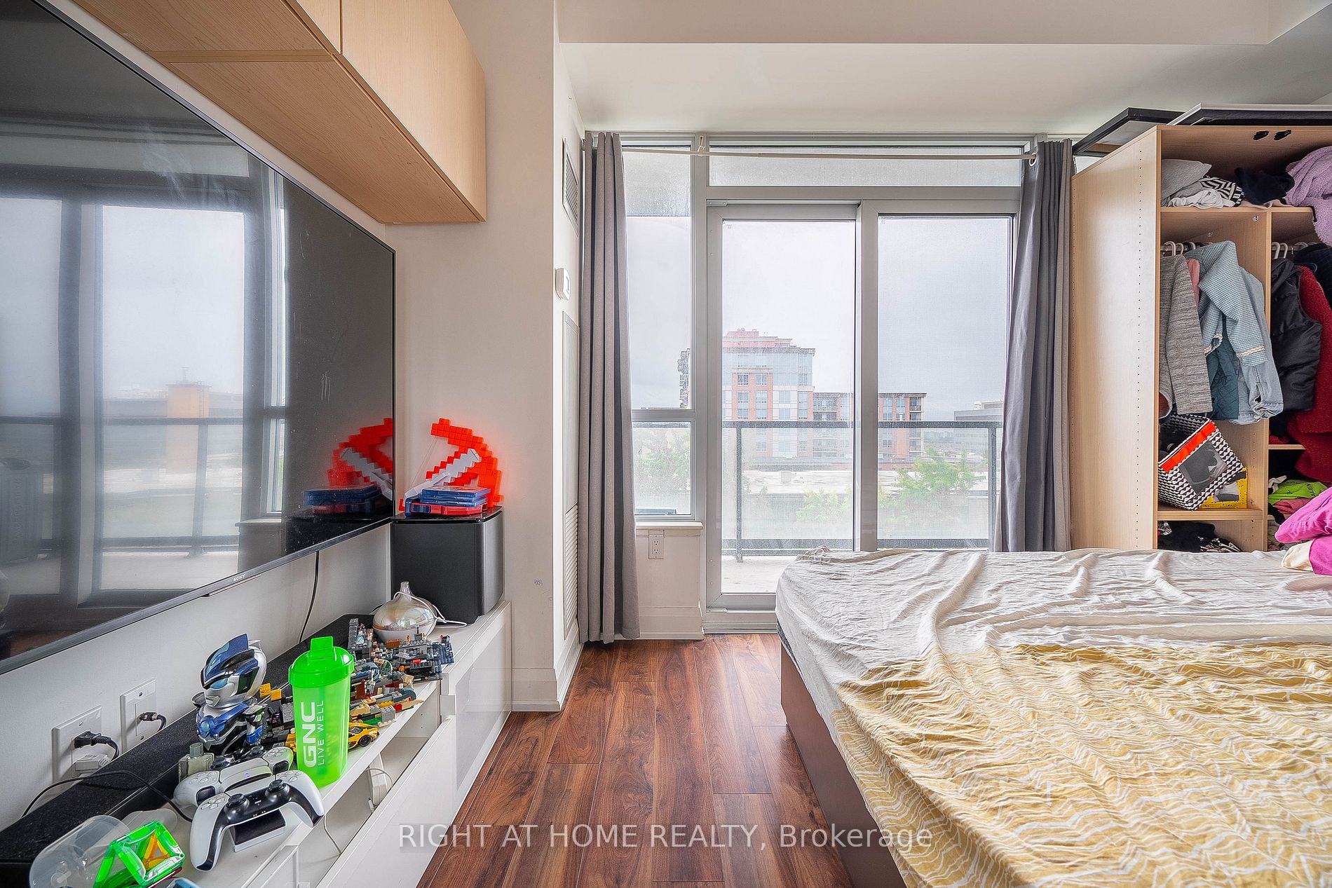 2800 Keele St 509