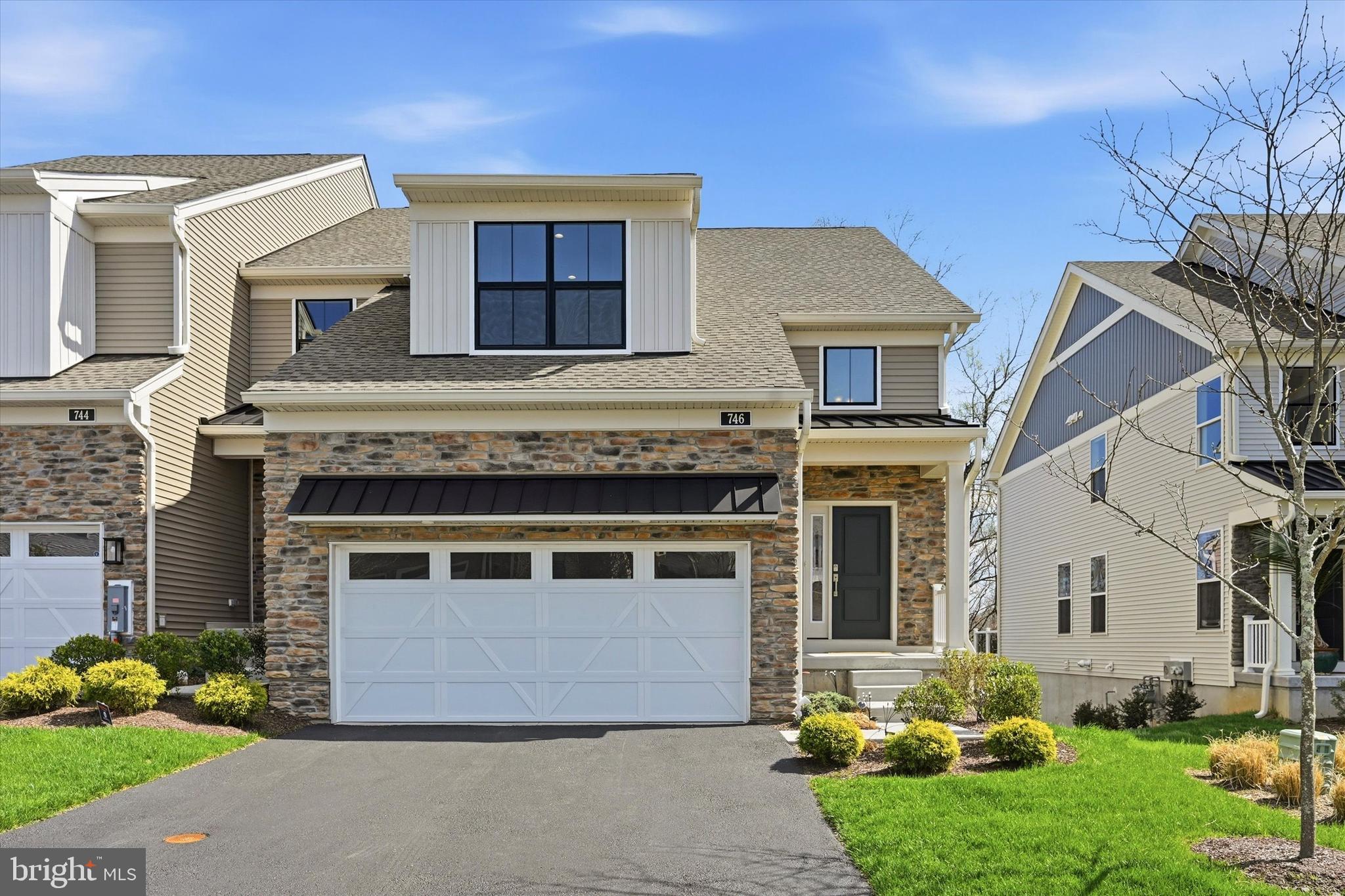 746 Switchman Rd  