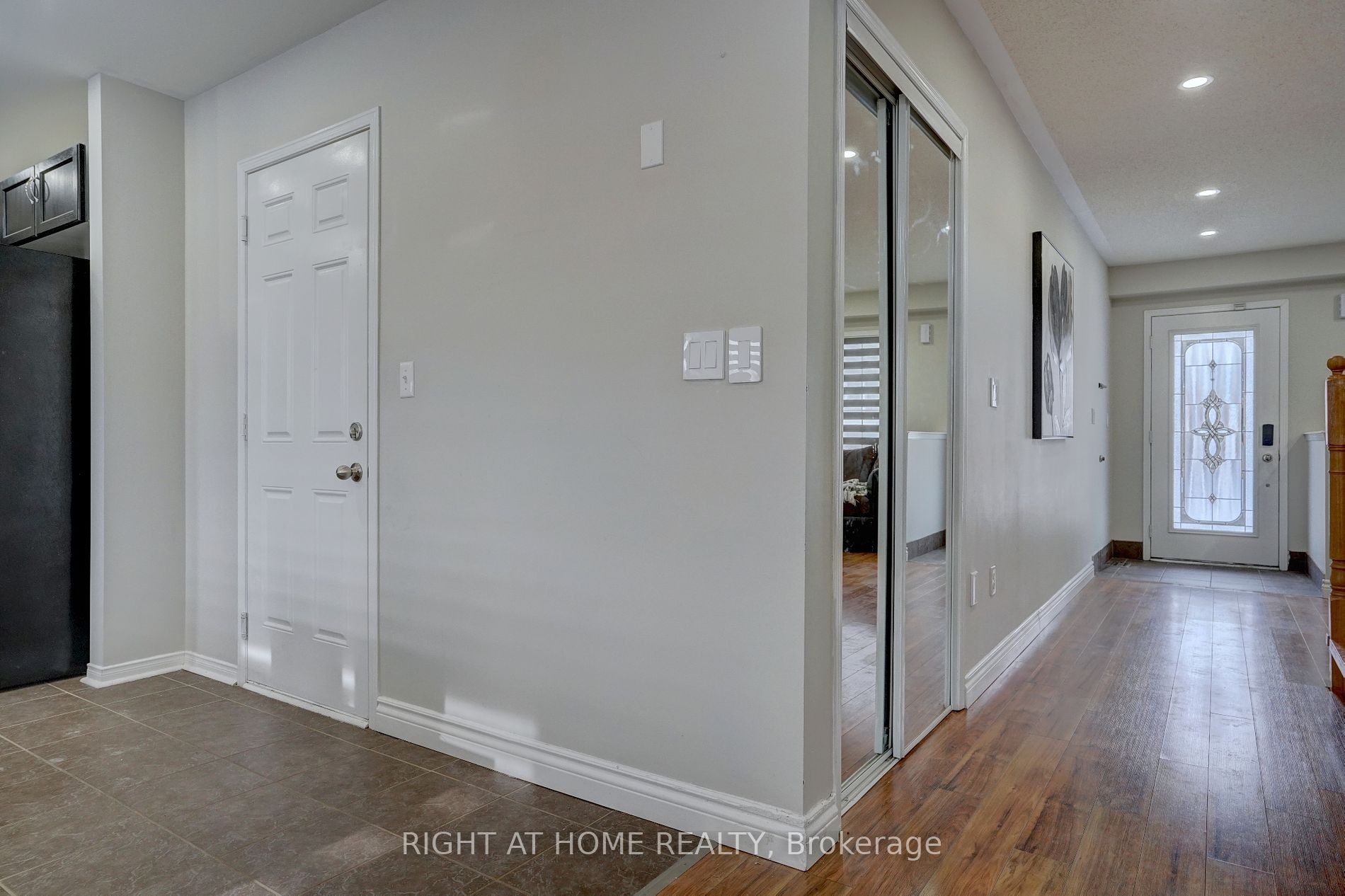 1087 Beneford Rd