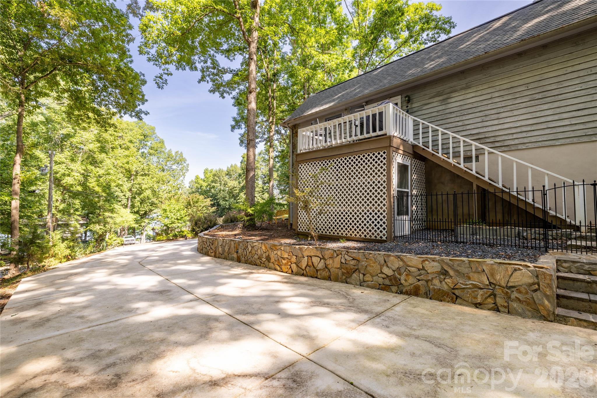 281 Jubal Reeves Circle