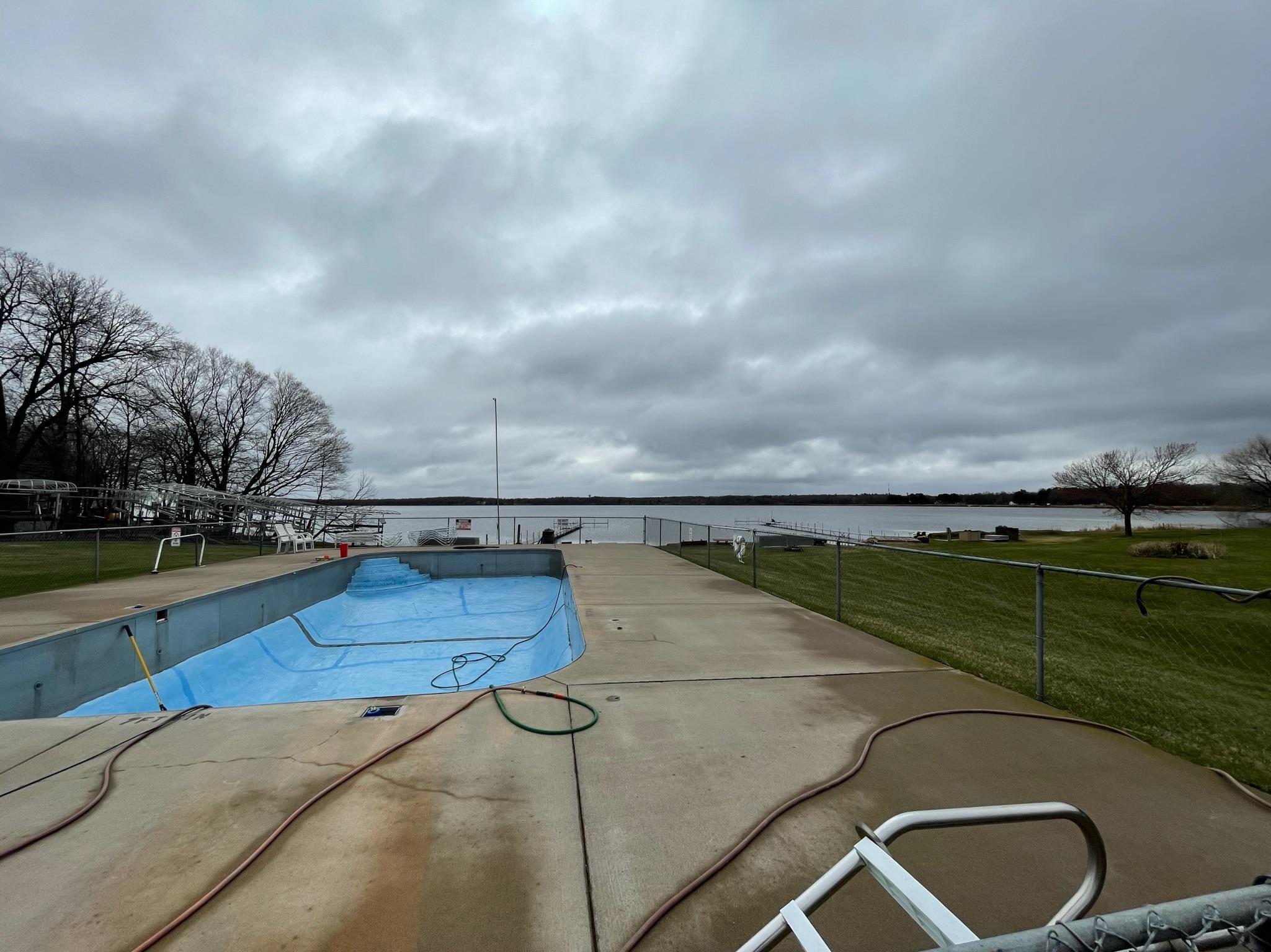 46286 Gone Fishin B-4