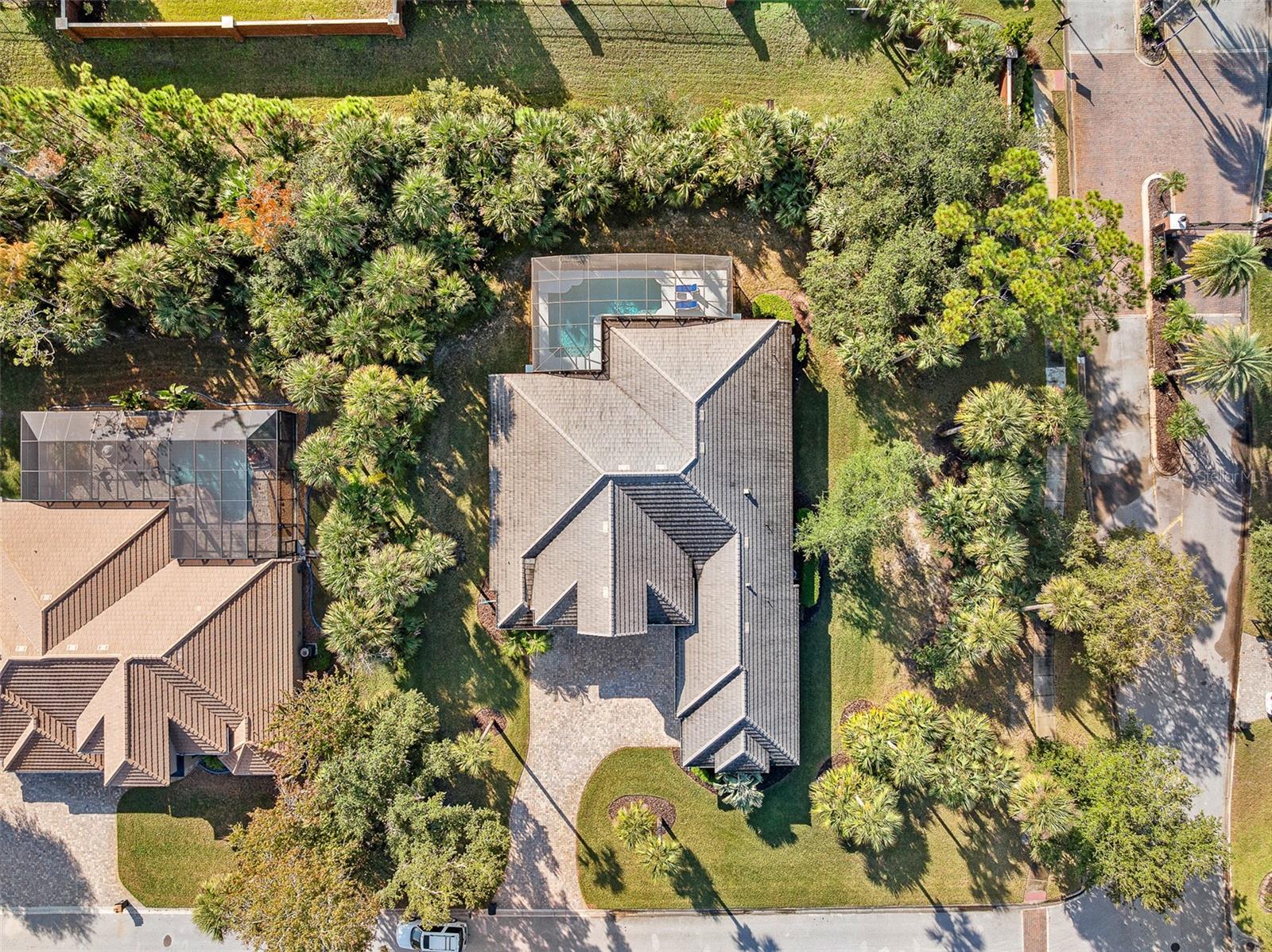 2 Humming Bird Circle