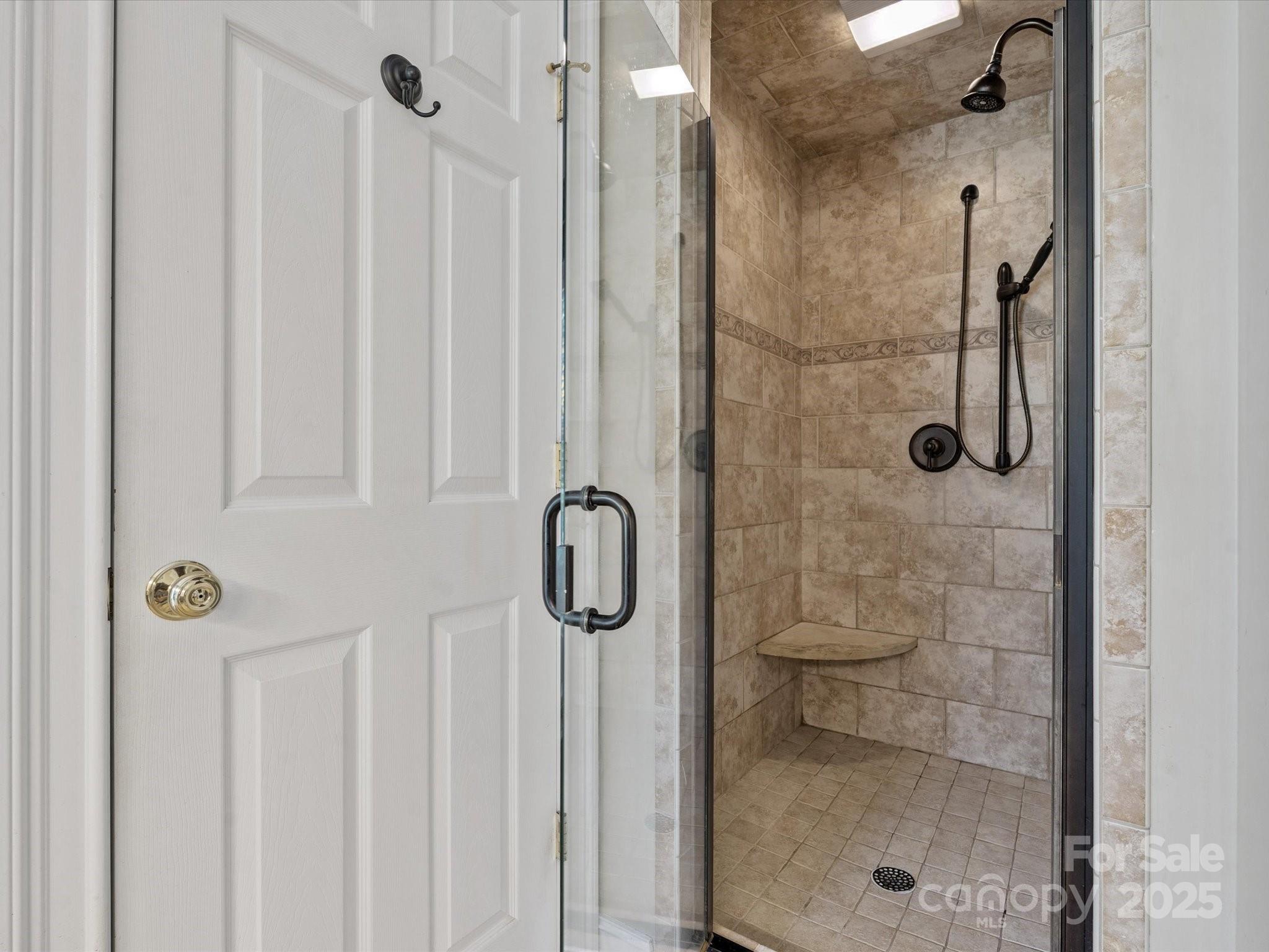 4050 Muirfield Drive