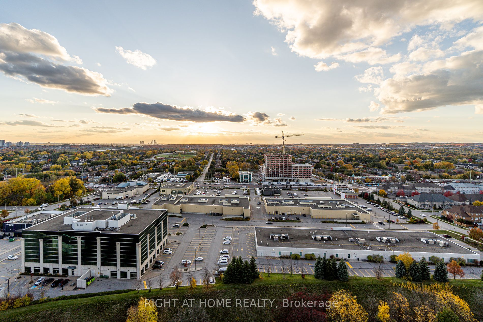 65 Oneida Cres Lph06