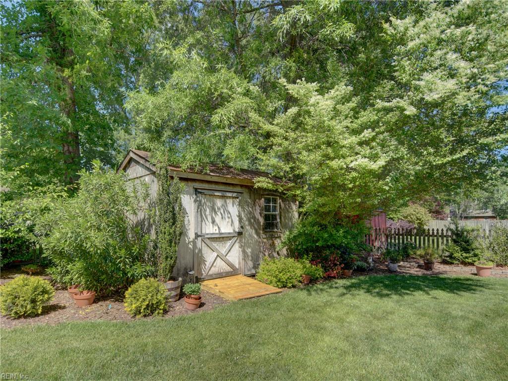 3232 Shadyside Lane