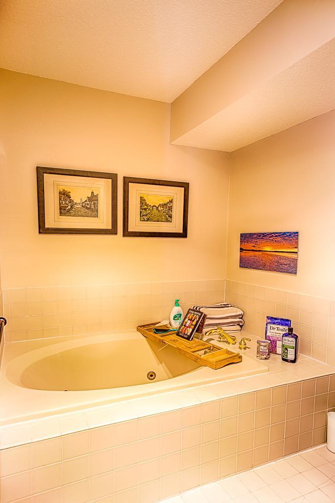 10490 Us Highway 169 210