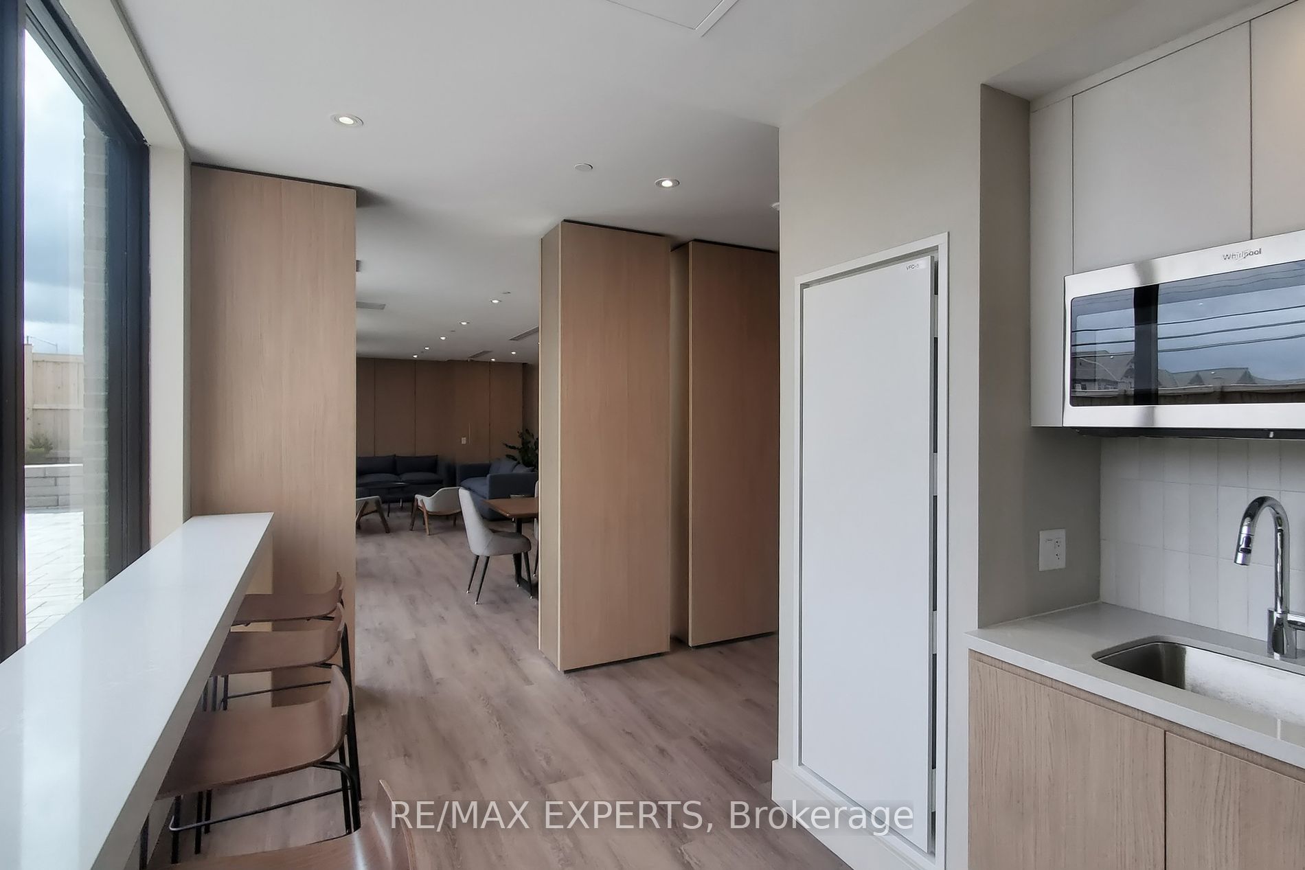 1440 Clarriage Crt 106