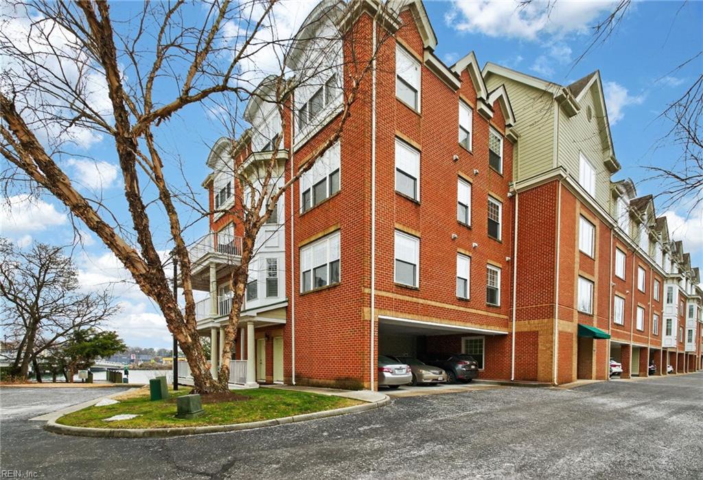 955 Bolling Avenue 204