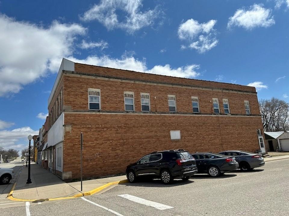 135 W Main Street 6