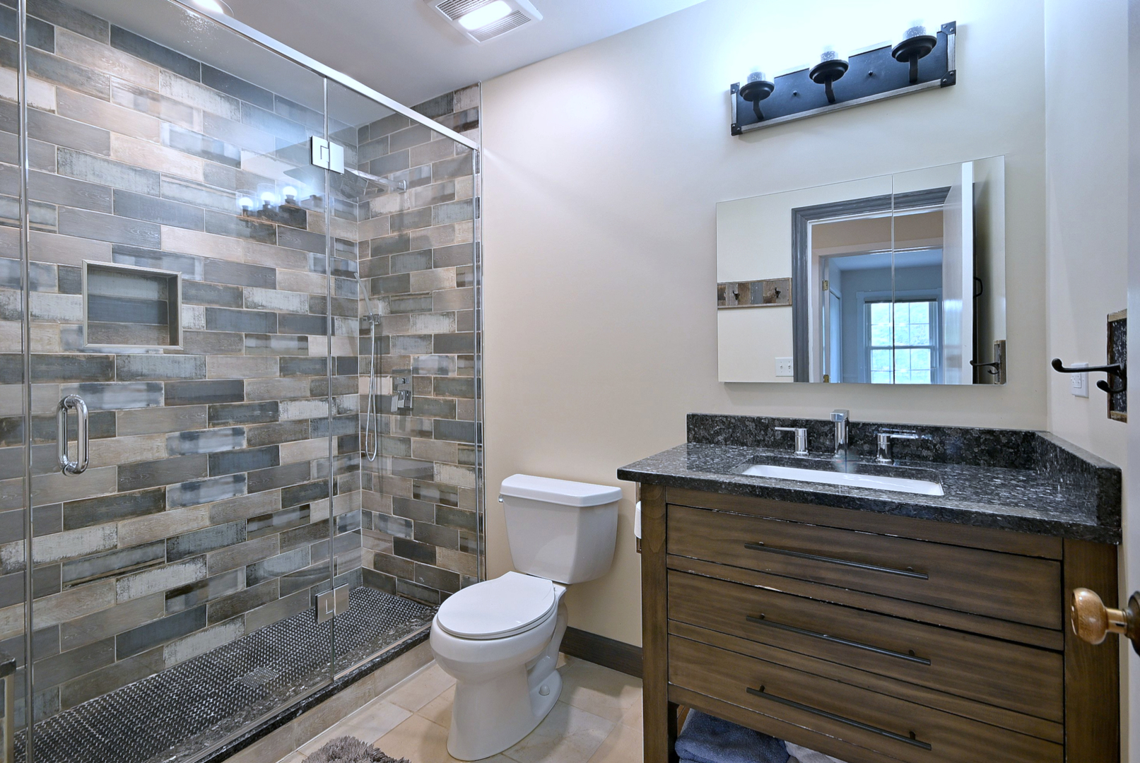101 E Bryn Mawr Avenue
