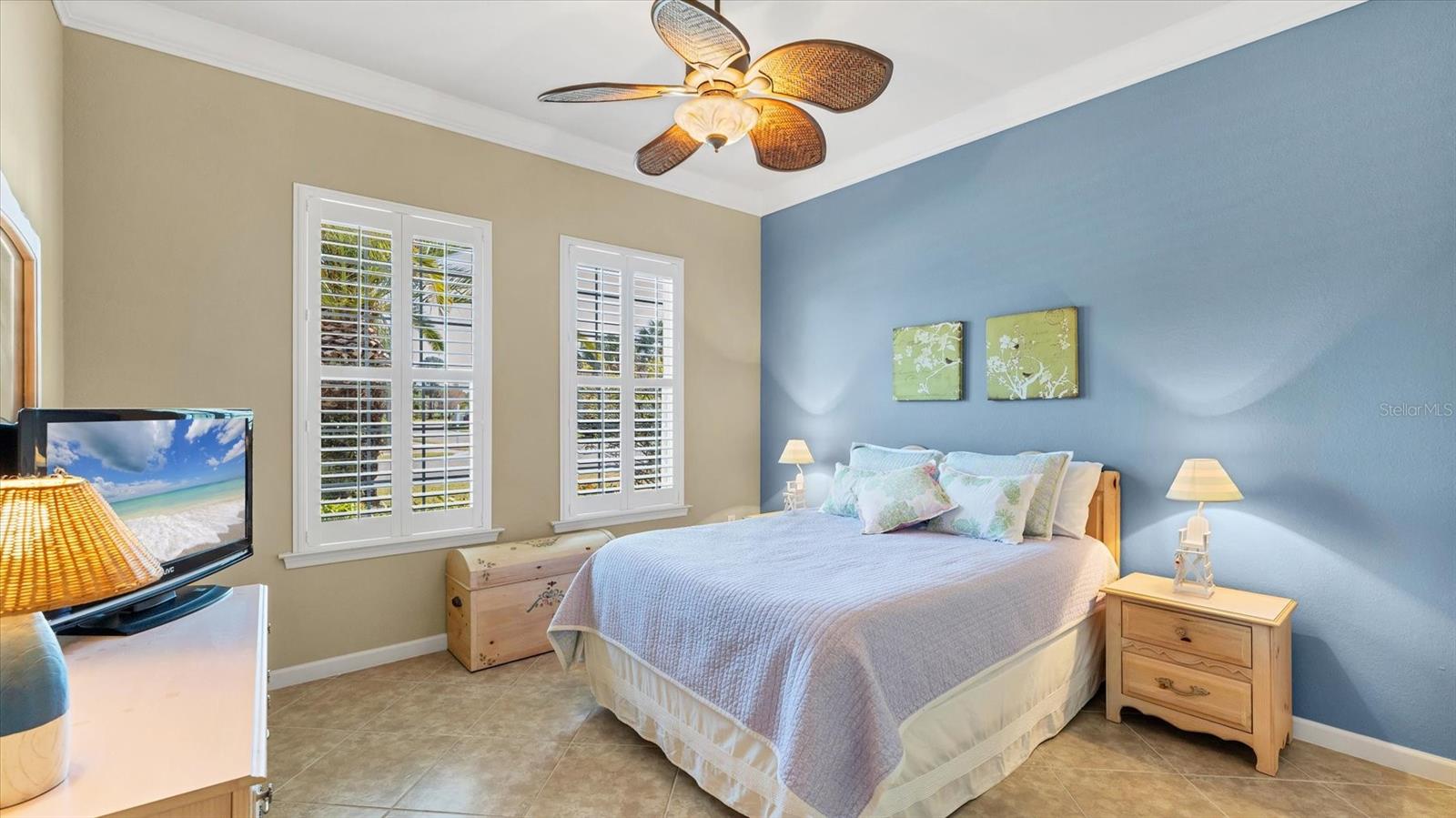 13392 Creekside Lane