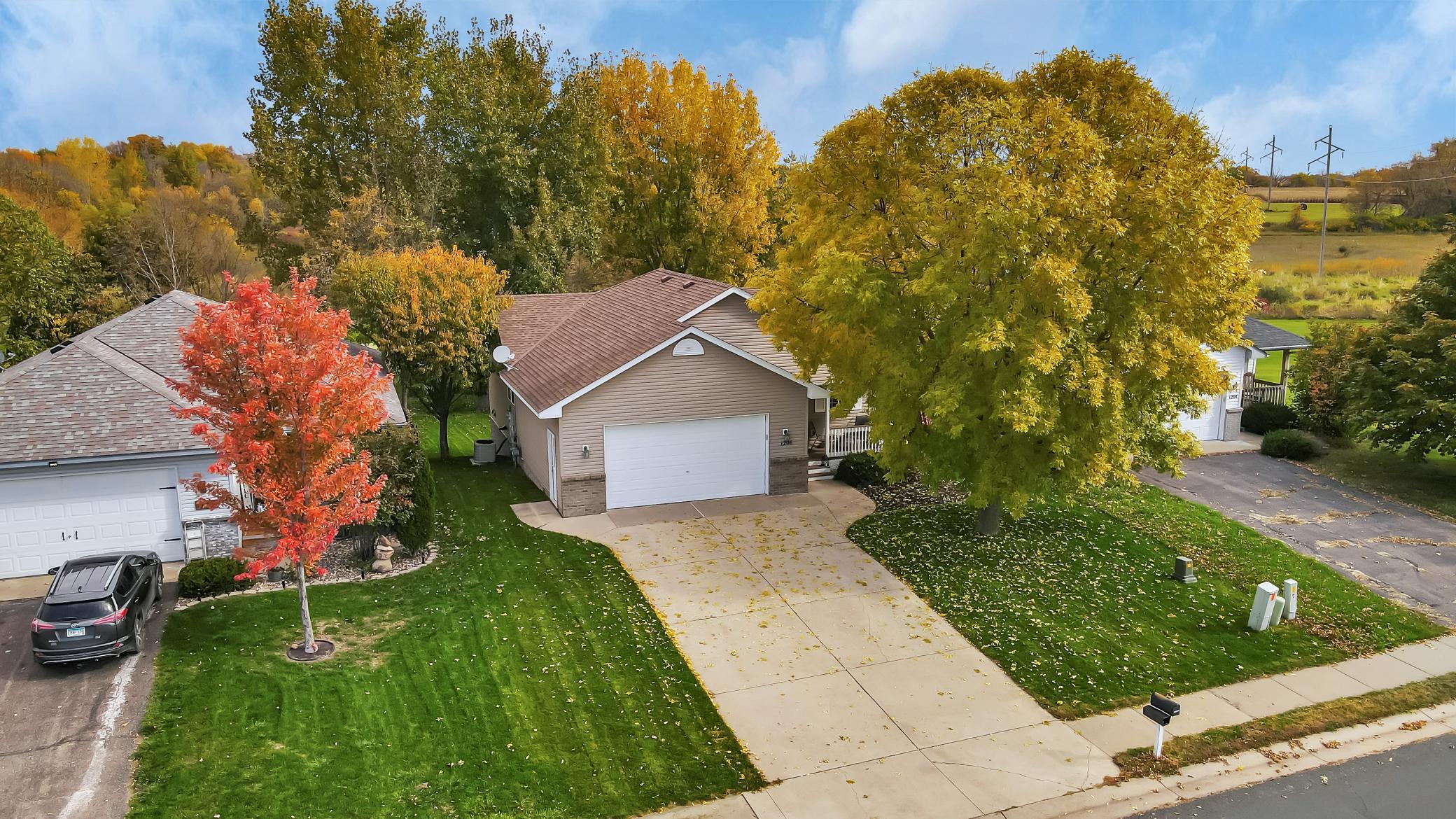 1206 Leo Lane