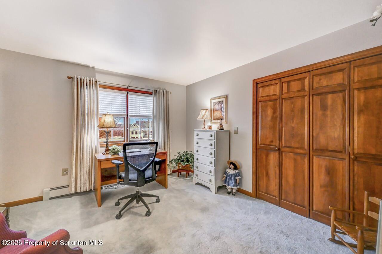 15 Longview Terrace