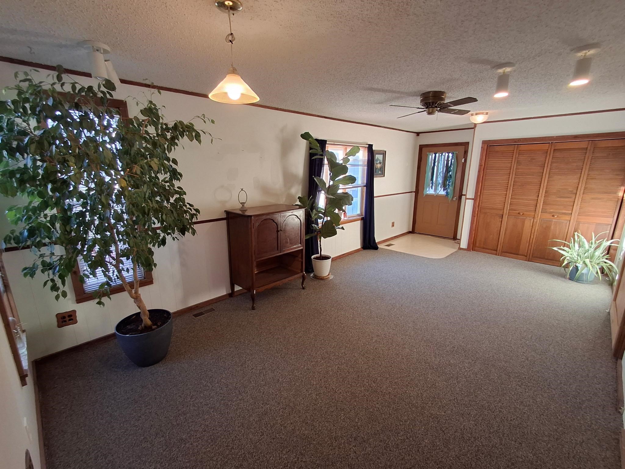 6946 Sunset Dr.