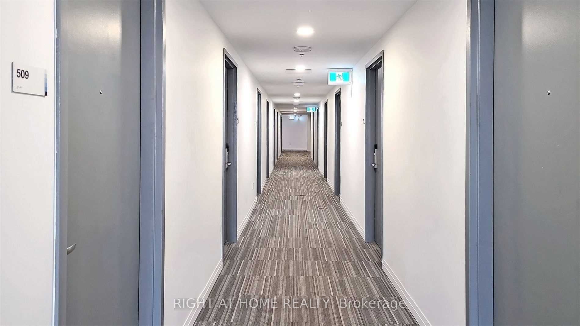 1900 N Simcoe St 508