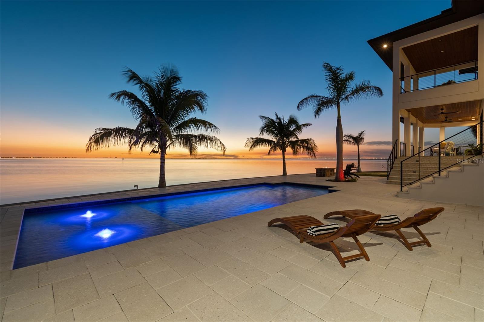 5155 W San Jose Street