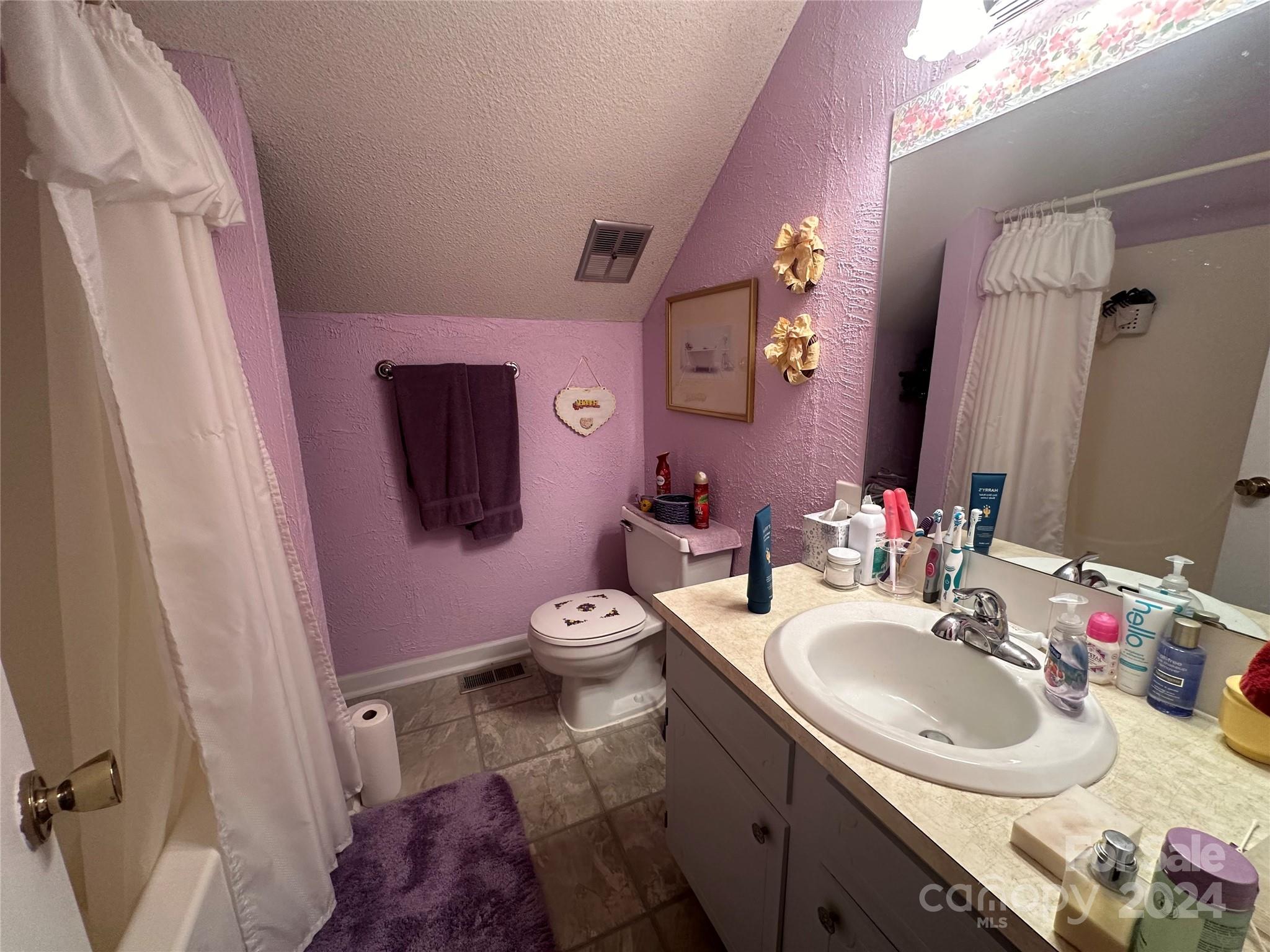 4050 Quarry Estates Road