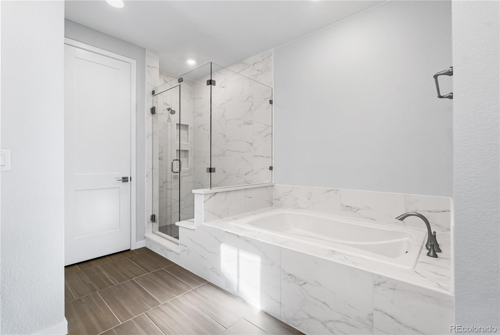 8858 Moonshimmer Trail