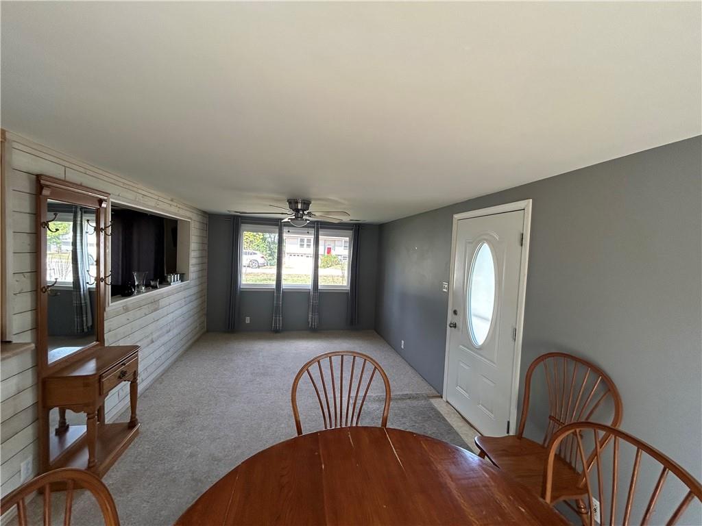 8105 N Summit Street