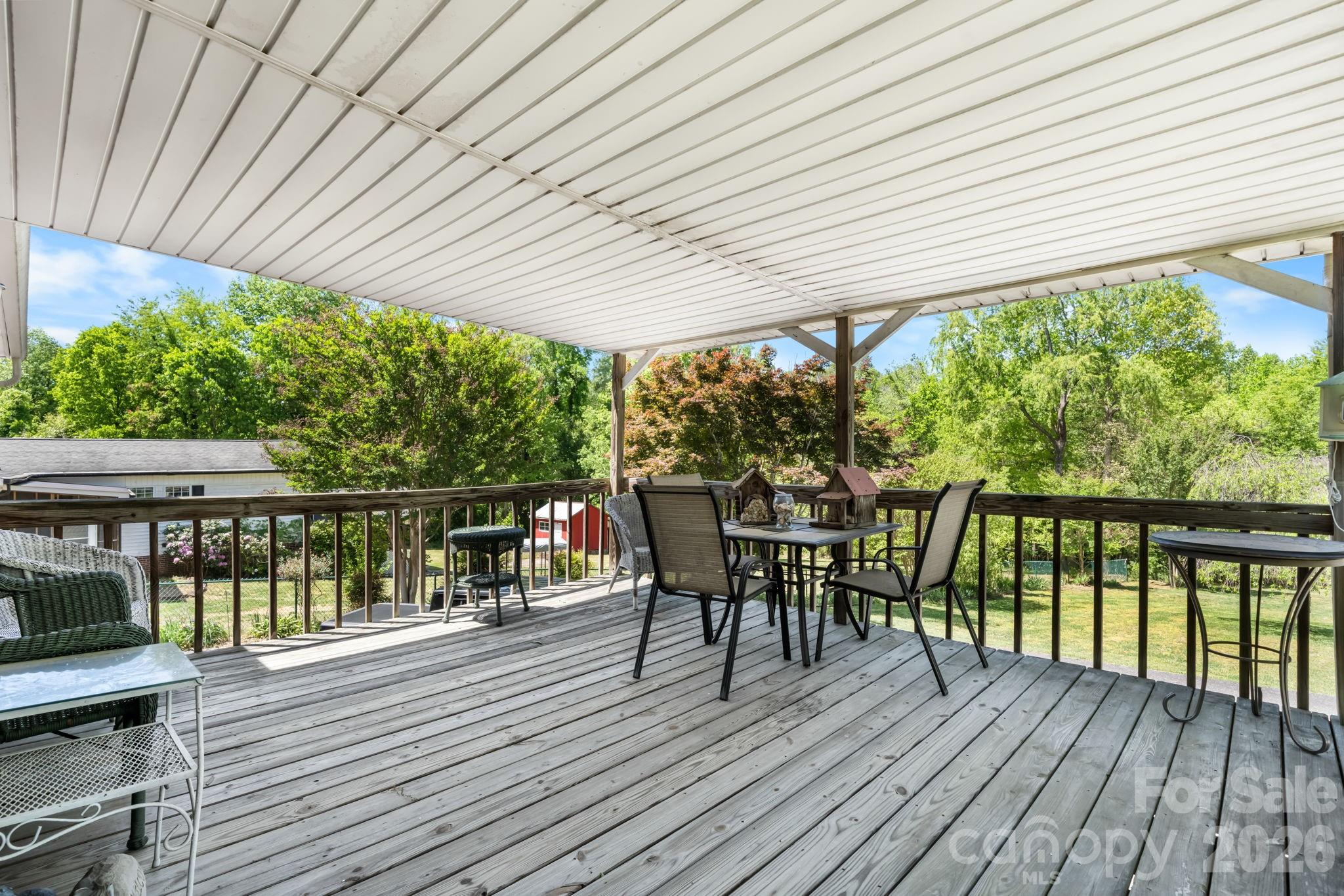 406 Swanson Drive SW