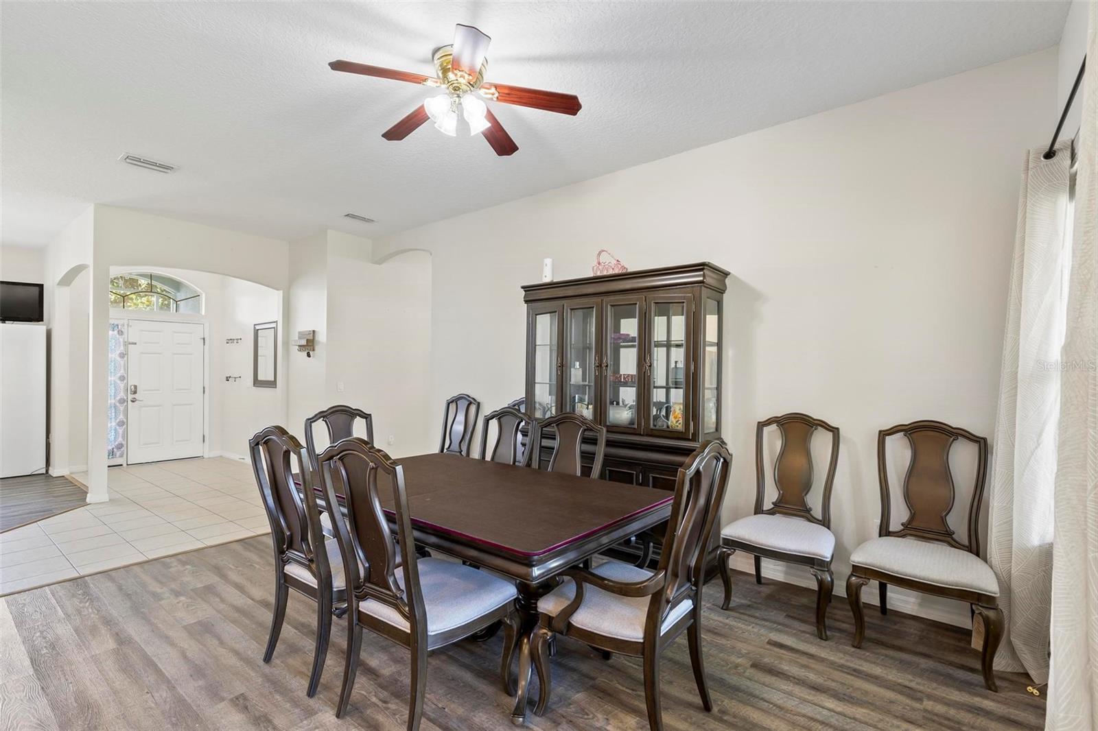 18 Buttonwood Lane