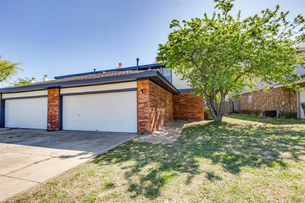 Welcome to Harvest Hills! Duplex opportunity in Putnam City schools. Each unit has three beds/2.5 baths with two stories. Two car garage and private back yard for each unit. Vacant side includes new interior paint and light fixtures. Large primary bedroom with walk-in closet. Two living areas with a fireplace and wet bar. Refrigerator and washer/dryer included. This duplex that sits across the street from Harvest Hills Elementary is your next investment purchase. New exterior paint and trim along with new electrical panels. Newer HVAC and water tanks. Roof was installed in 2021. Putnam City schools. Unit to the north is occupied. Please do not disturb tenants. Estimated rents range from $1550-1600/month.