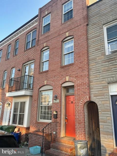 **September Rent Special Available **Great home in the heart of Baltimore's Canton neighborhood. This Lovely 3 Bedroom 2.5 Bath row home. Features a private, rear fenced patio. The main living room/dining room combination greets you with beautiful exposed brick as you enter the home. The kitchen offers new stainless steel appliances, granite counters, hardwood floors throughout, and new paint. Two bedrooms and a full bath on the second floor; on the third floor you will find a flex space outside the primary suite with a half bathroom and laundry. The primary suite offers a spacious master bedroom and full bath. The rear private patio is a perfect location for private entertaining and BBQ. Walking distance to shops, restaurants, Patterson Park, Brewers Hill, and the waterfront. Easy access to Johns Hopkins, Fells Point, and downtown***Rent special Available*** Please contact me for inquires about September's rent special.*****