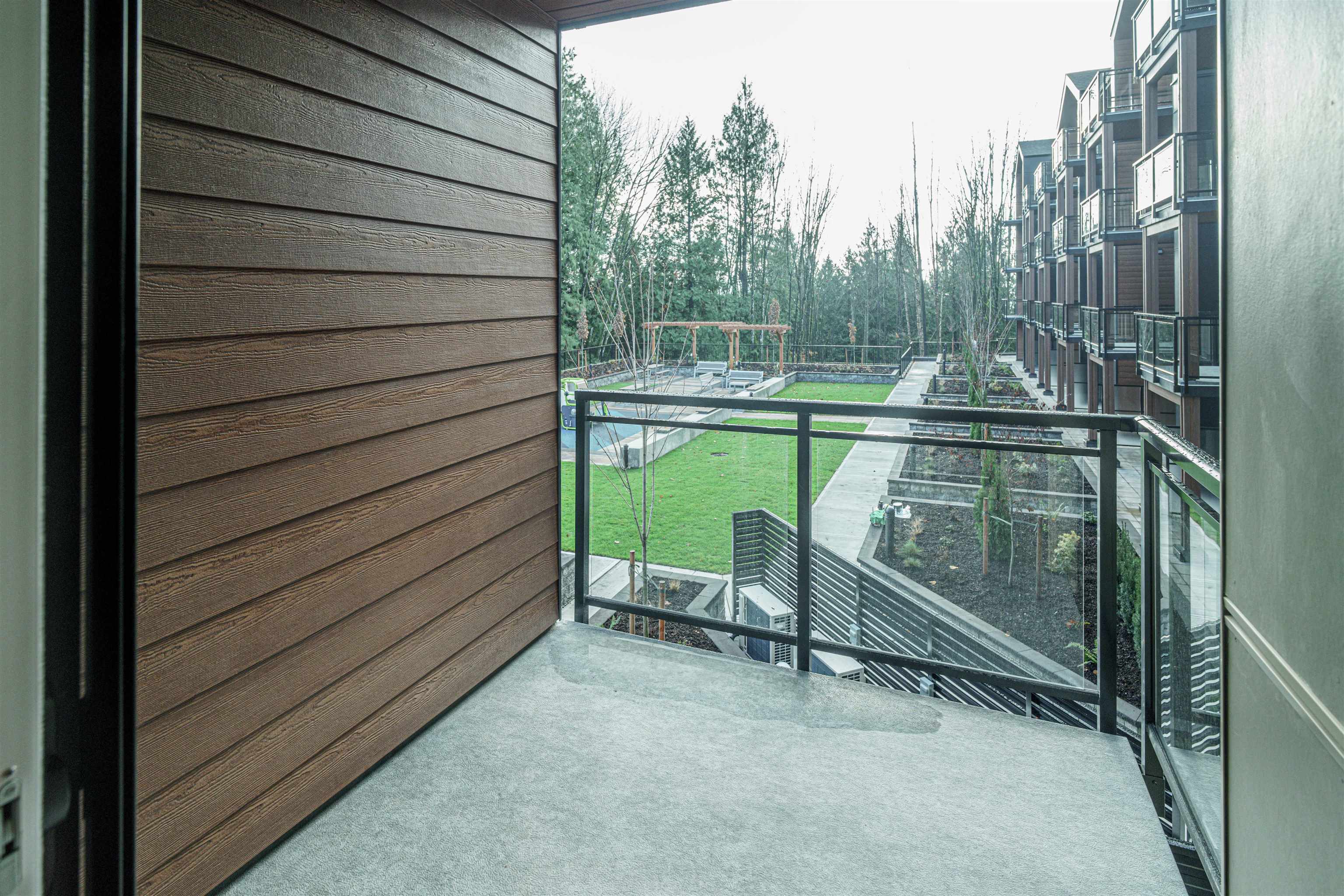 32690 14th Avenue 225