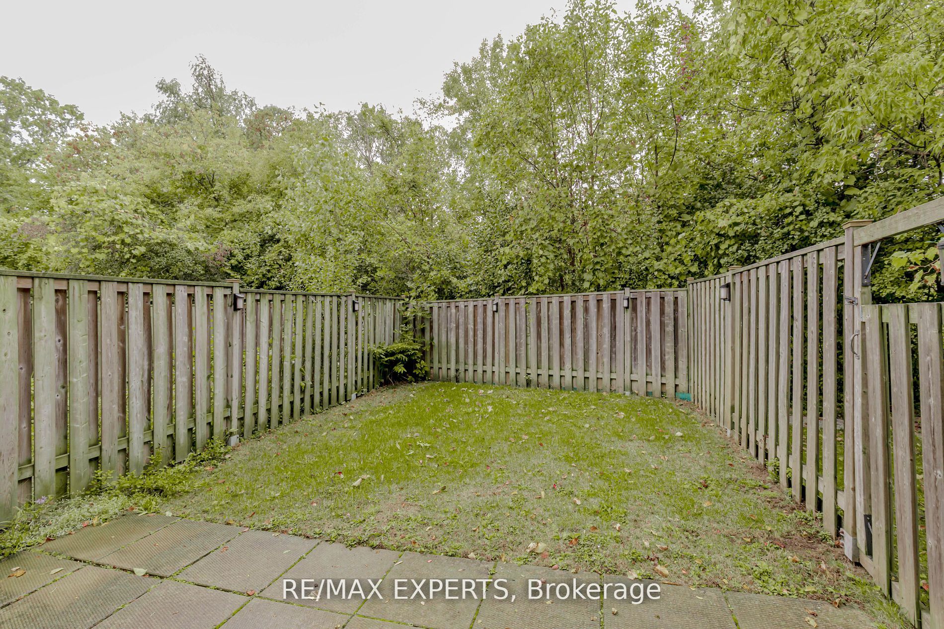 34 Bow Valley Dr 9