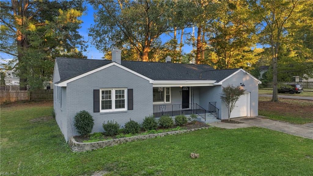 102 Thalia Road