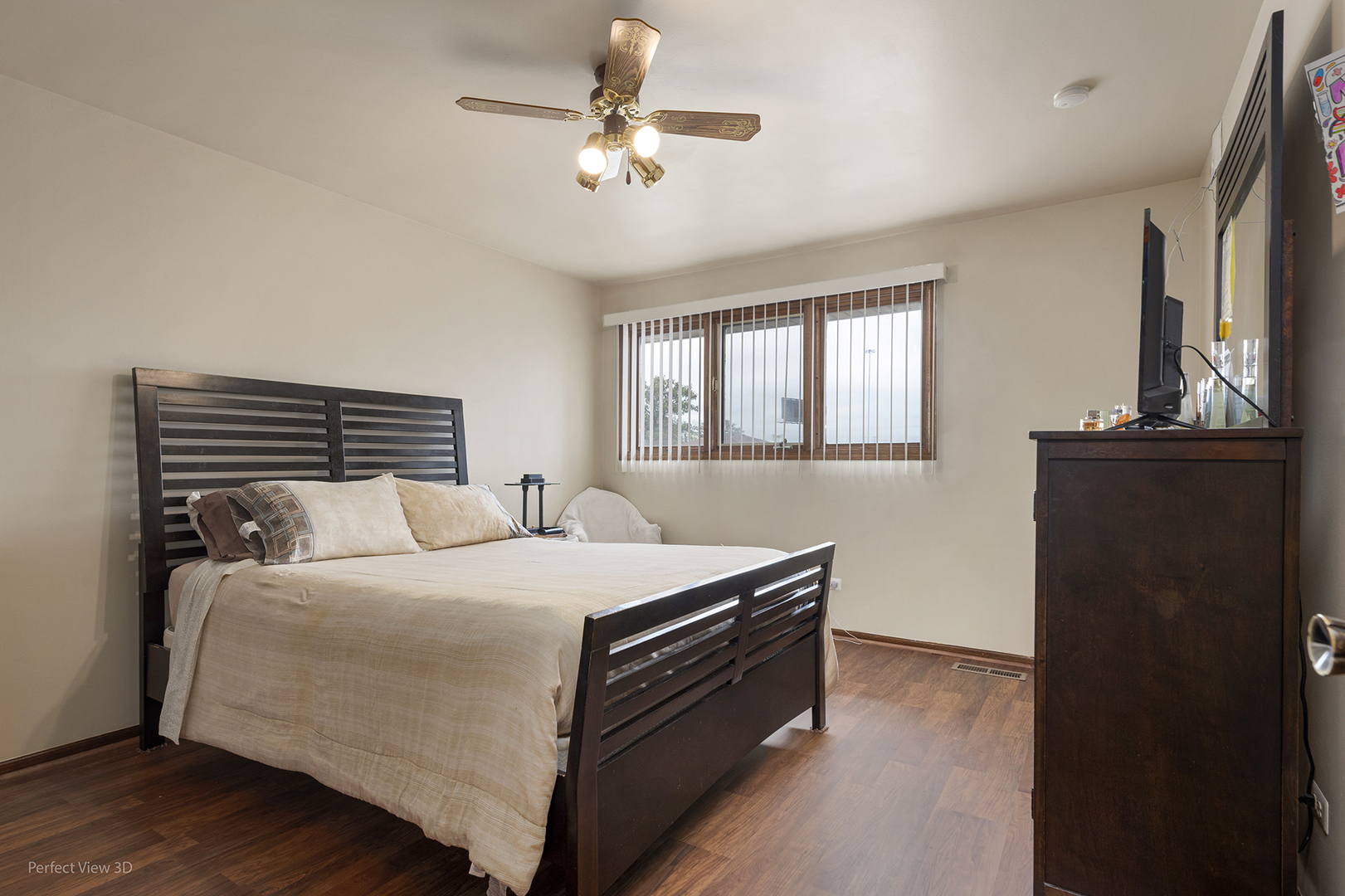 1922 E 173rd Place