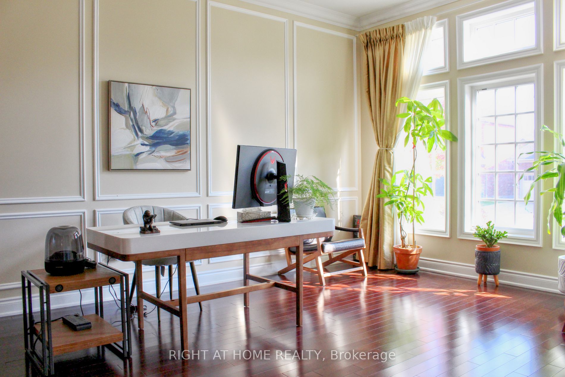 185 Cook's Mill Cres