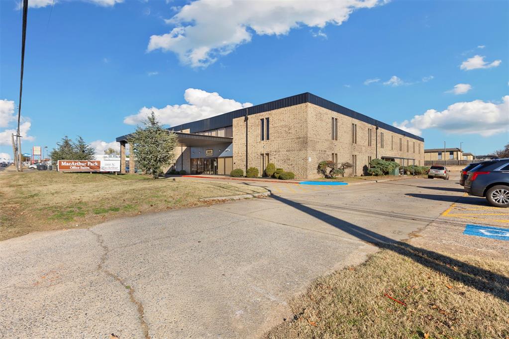 $183,000 annual gross rents at current 92% occupancy. Call for rent rolls. Occupancy Soars from 42% to 90% in Under 2 Years—Investors Take Note! This newly updated, two-story commercial building offers 31,000+ sq. ft., 39+ business suites, and strong current income. Recent upgrades—including a 20-year silicone roof coating, a new sewer/septic system, enhanced lighting, and a stereo PA system—reduce maintenance costs and boost long-term value. With projected occupancy reaching 92% by January 2026, this property delivers stable cash flow with significant upside as rents rise. Amenities such as an exotic atrium, waterfall fountain, conference room, dual staircases, 24/7 secured access, and abundant parking attract and retain quality tenants. Opportunities with this level of performance and upside potential are rare—contact us today to review the financials and secure your position.