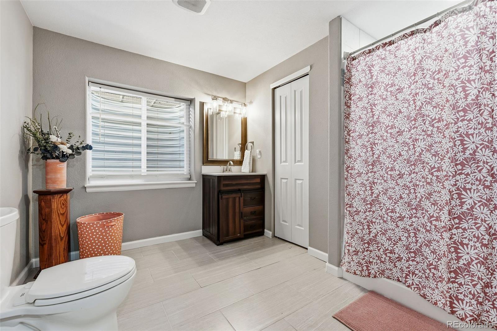 22600 E River Chase Way